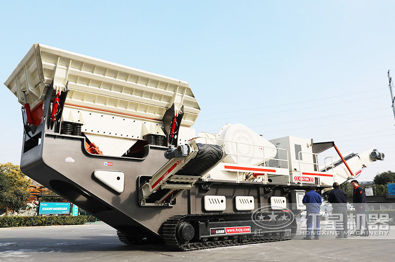配顎破機的履帶車(chē)載一體機