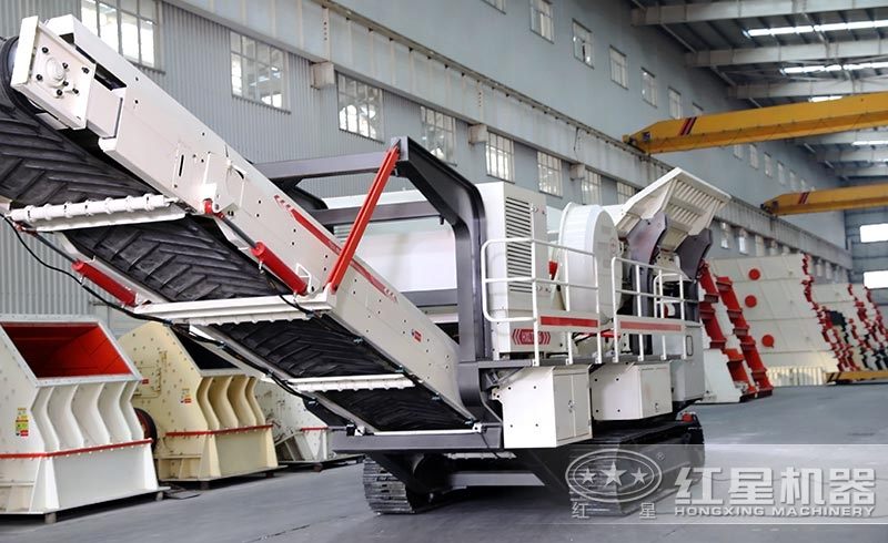 小型車(chē)載式鵝卵石破碎機，履帶液壓驅動(dòng)