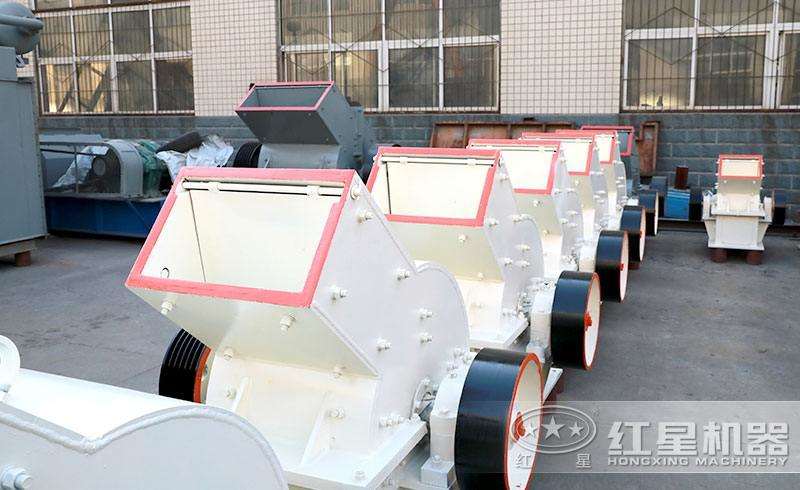 小型錘式破碎機廠(chǎng)家，現貨提供，可到場(chǎng)帶料免費咨詢(xún)