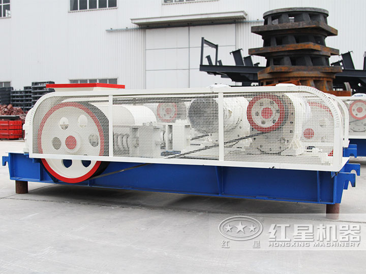 對輥式碎石機，結構簡(jiǎn)單應用廣泛