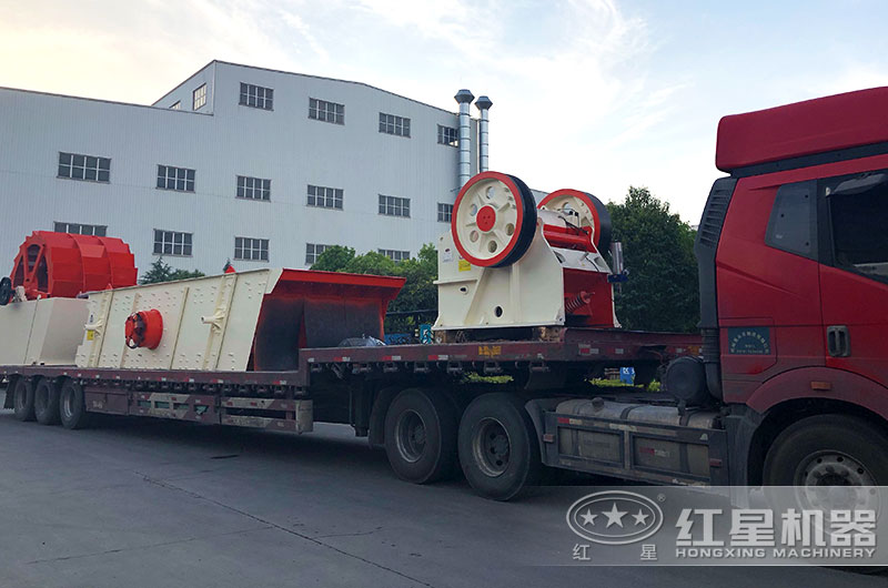 沙石破碎機成套設備陸續發(fā)貨中