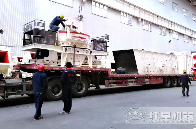 鵝卵石碎沙機專(zhuān)車(chē)運輸，免費安裝