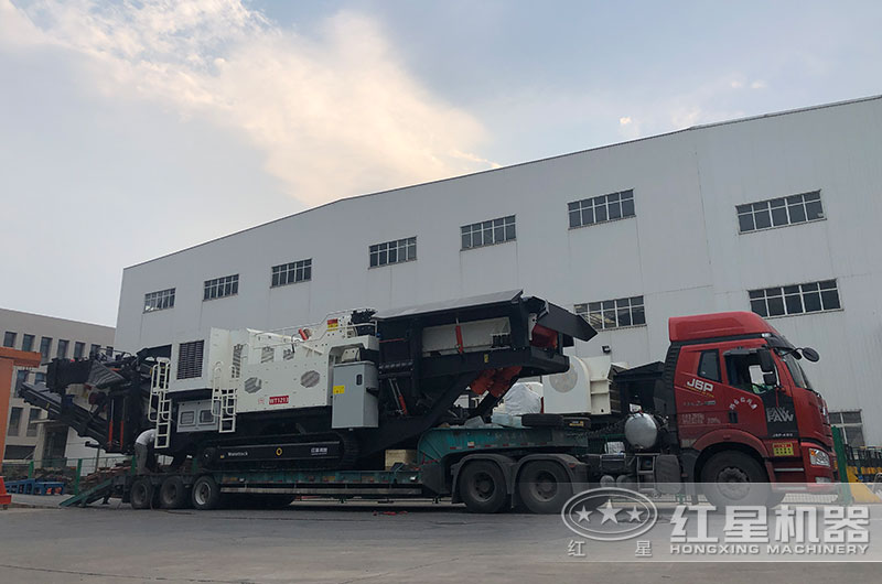 新款移動(dòng)磚石建筑垃圾破碎機